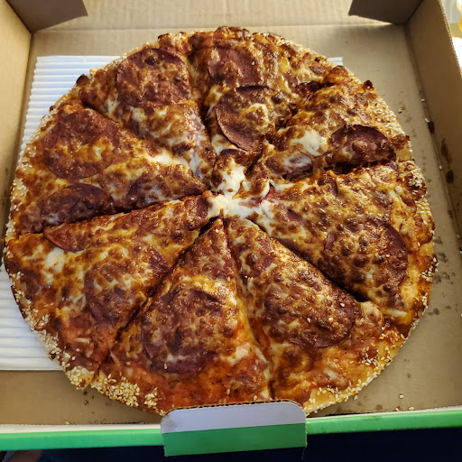 Photo of Red Swan Pizza - Owen Sound - Next to Petro Canada, 925 16th St E #2, Owen Sound, ON N4K 3G5